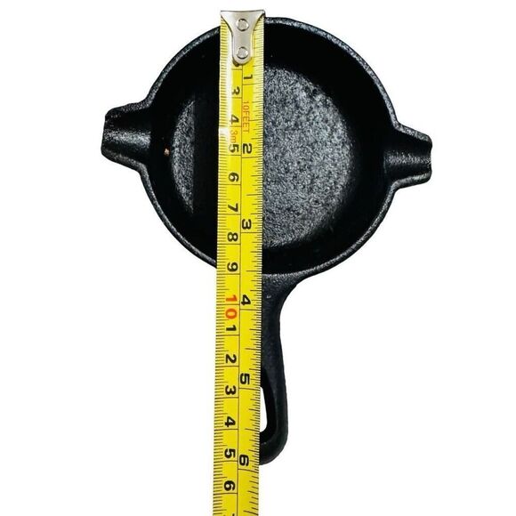 LODGE 01AT MINI 3" CAST IRON SKILLET FRY EGG PAN DOUBLE POUR USA ASHTRAY - Picture 10 of 10